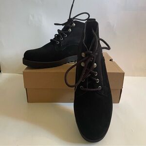 UGG Women’s Bethany Ankle Bootie